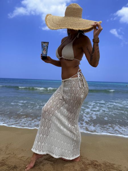 Accelerator vs bronzer lotion: which gives deeper sunbed colour?